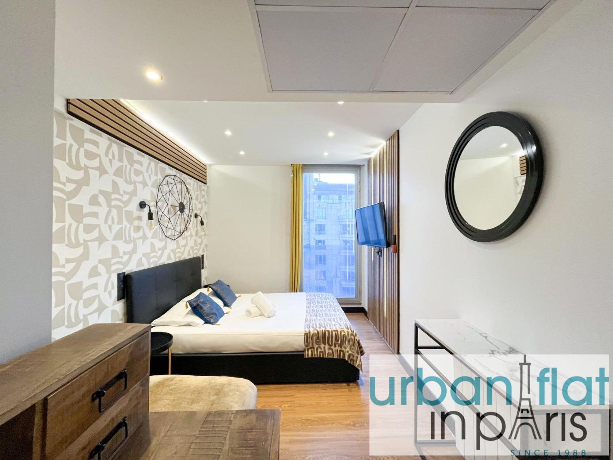 Appartement Urban Flat 128 - Beautiful 4 Bdr Flat Champs-elysees Parijs